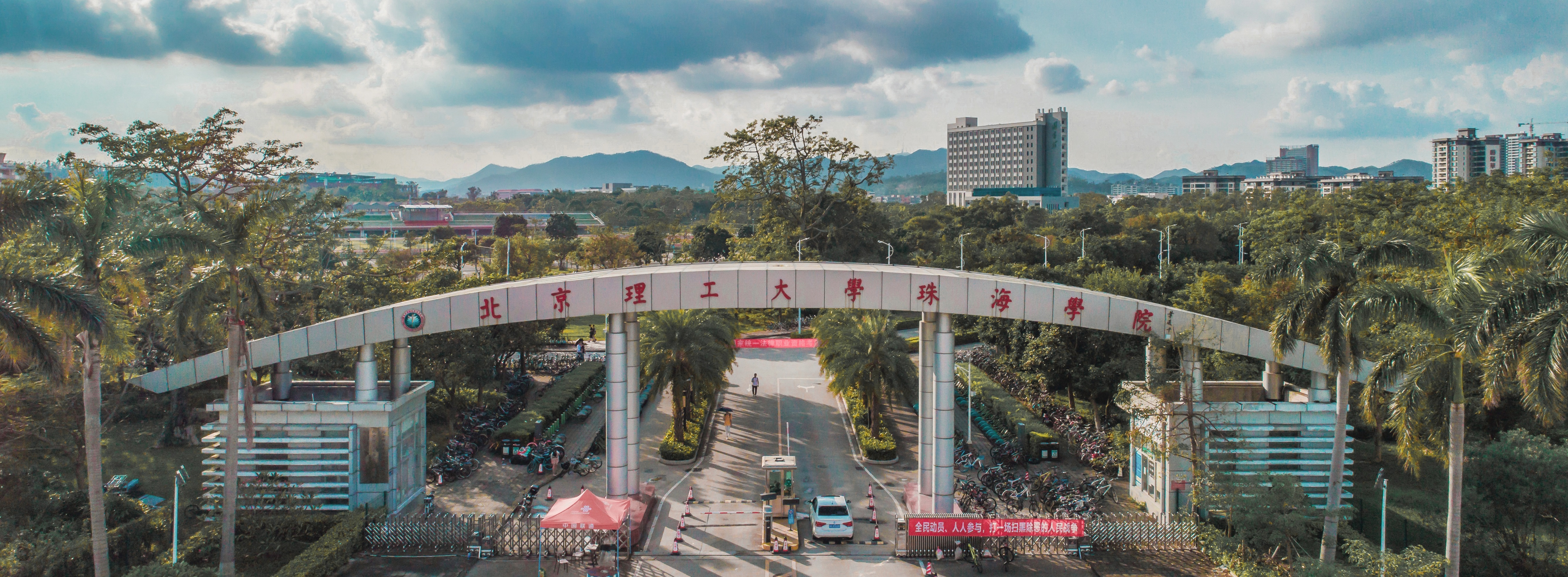 内页大图